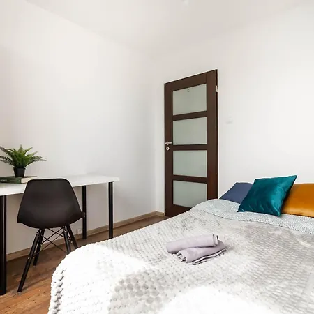 Citystay Młodych Techników