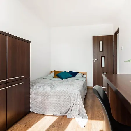 Citystay Młodych Techników