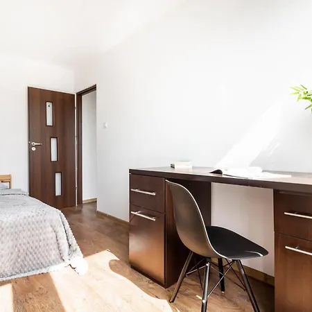 Citystay Młodych Techników Apartament