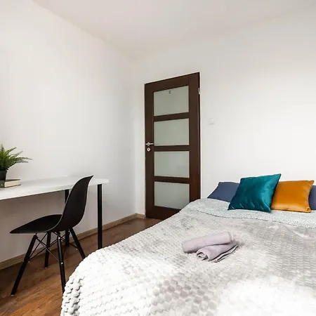 Citystay Mlodych Technikow 아파트 브로츠와프